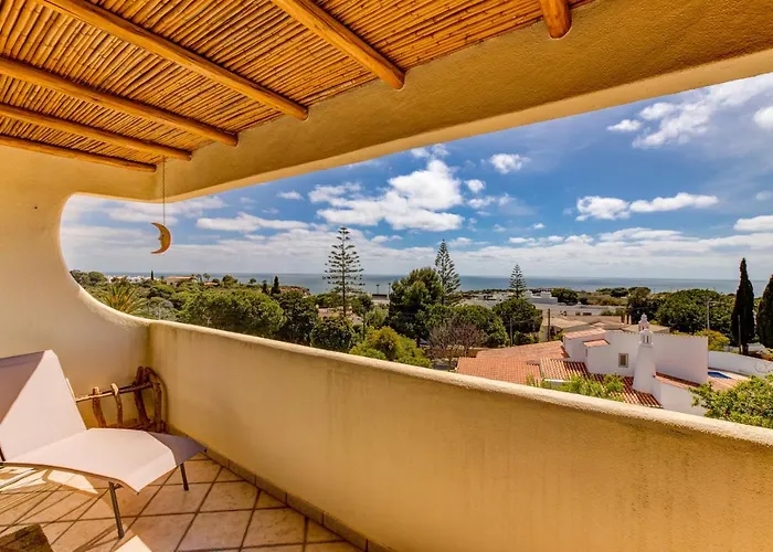 Casa D'luz * Καρβοέιρο